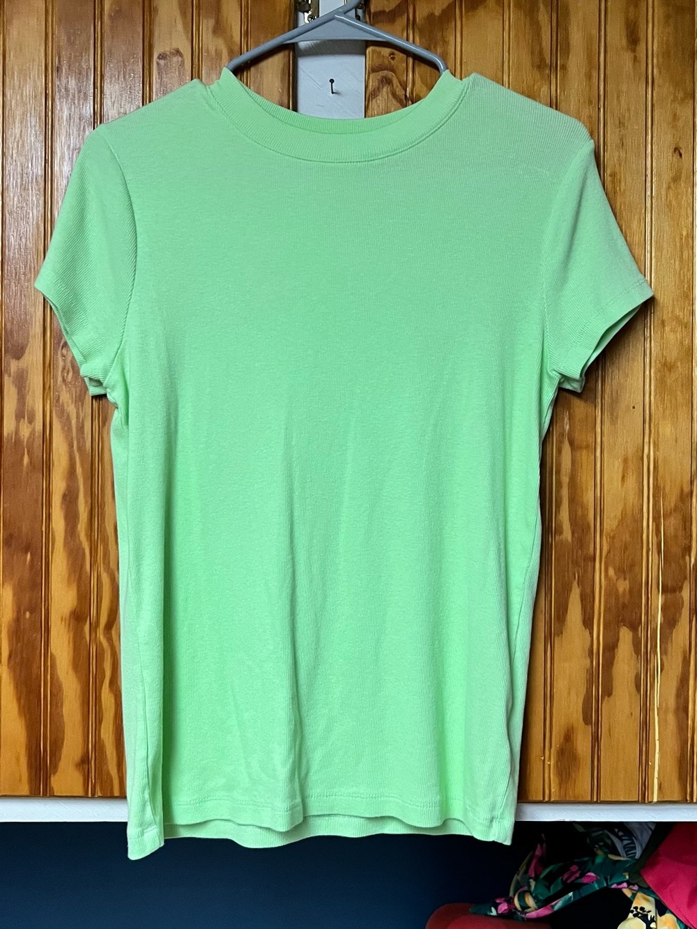 Simple Lime Green Crewneck Tee L
